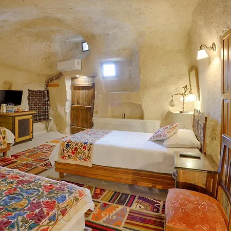 Hotel Tulip Cave