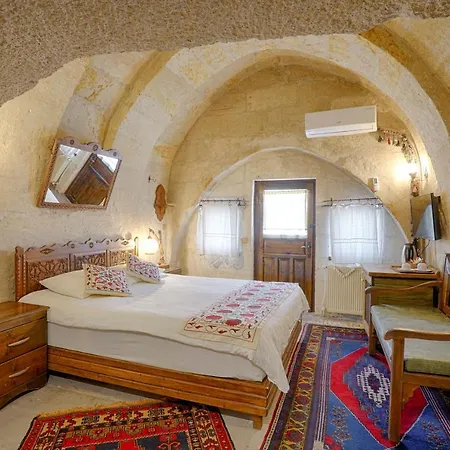 郁金香洞穴套房酒店 格雷梅