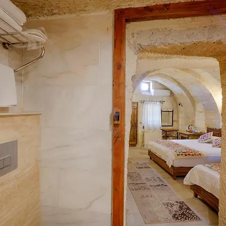 Hotel Tulip Cave 2*