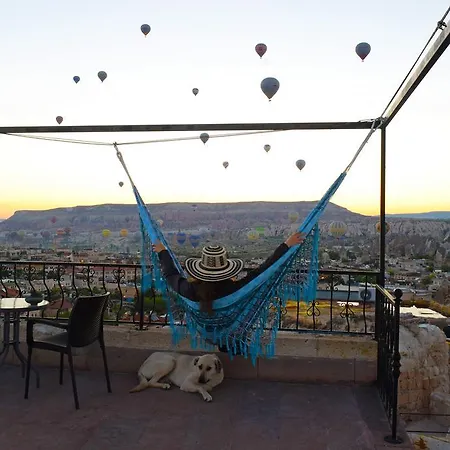 Hotel Tulip Cave
