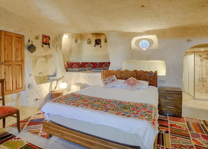 Tulip Cave Отель