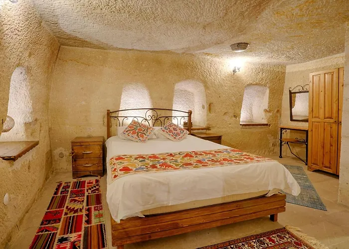 Отель Tulip Cave 2*