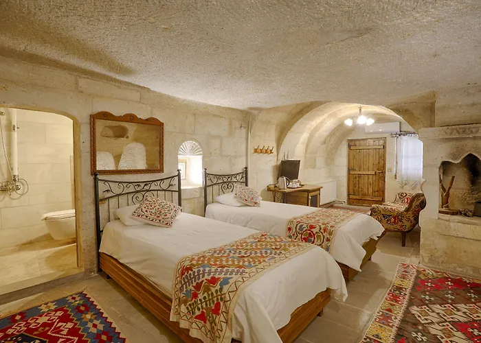 Отель Tulip Cave