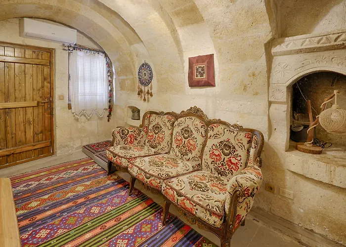 Tulip Cave 2* Гореме